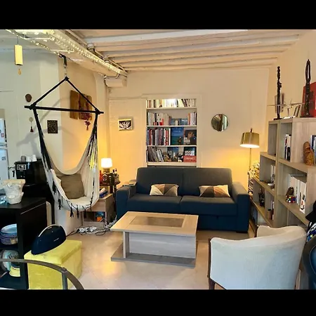 Saint Germain Des Pres *